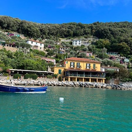 Locanda Lorena Porto Venere Exterior photo