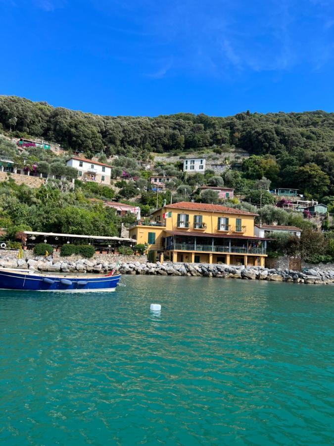 Locanda Lorena Porto Venere Exterior photo