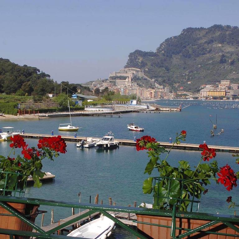 Locanda Lorena Porto Venere Exterior photo